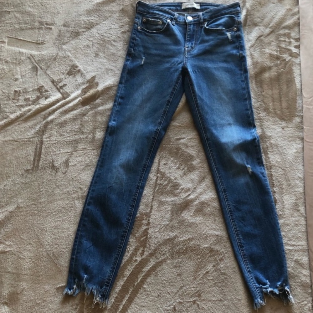 Zara frayed hem skinny jean